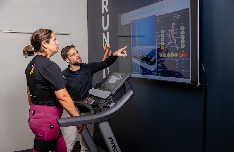 Running lab gait analysis online